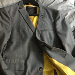 Zara Men’s Gray Blazer